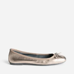 Ballerine dorée foncée en cuir