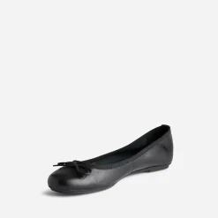 Ballerine noire en cuir avec noeud