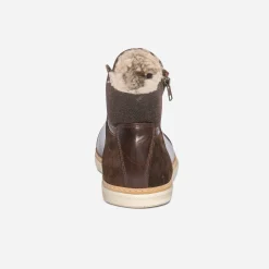 Basket marron en cuir fourrée