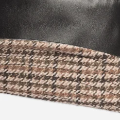 Bob réversible noir et carreaux