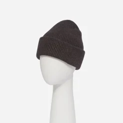 Bonnet noir en maille côtelée à revers