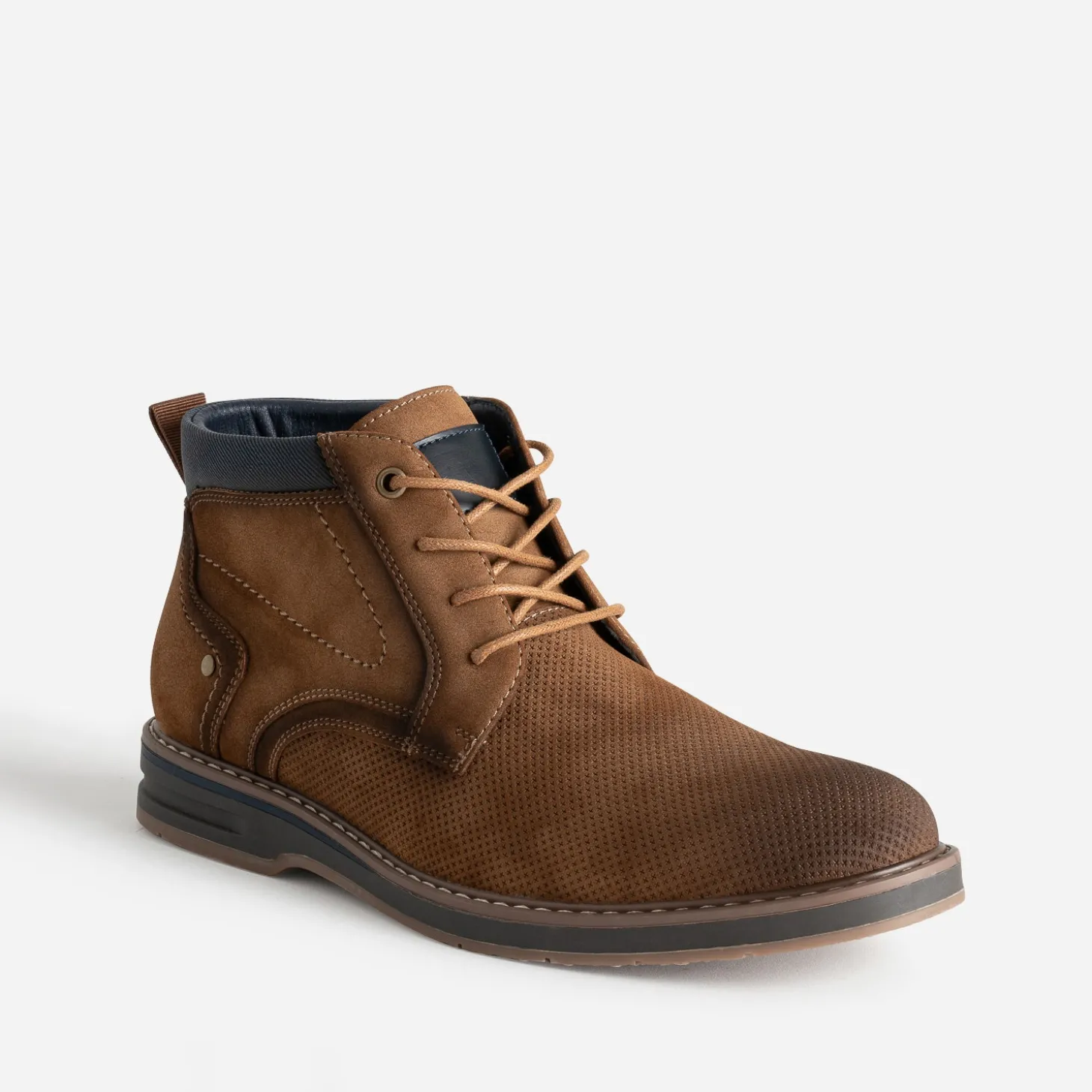 Boots à lacet camel suédé enmbossé