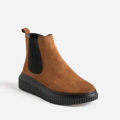 Boots camel en cuir velours à plateforme