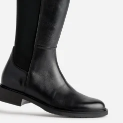 Botte noire bi-matière