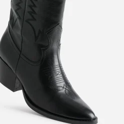 Botte noire cuir éco-conçue esprit santiag