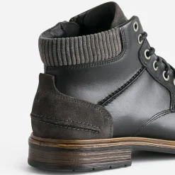 Bottine à lacet noire en cuir