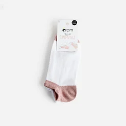 Chaussettes courtes blanches et vieux rose