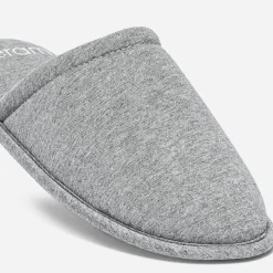 Chausson-mule gris en textile