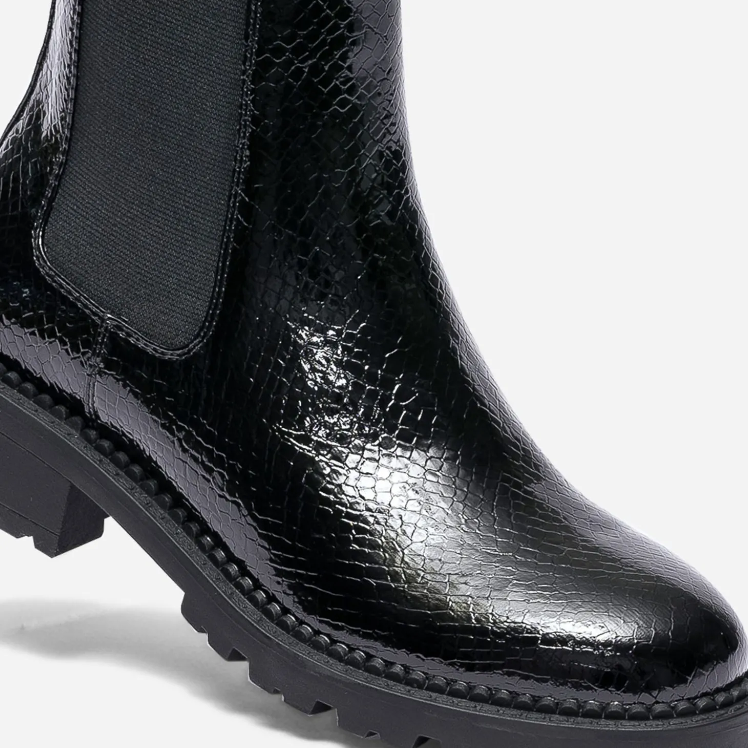 Chelsea boots TEXTO noir verni embossé effet python