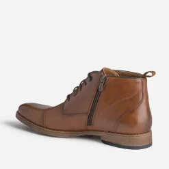 Chukka boots cognac