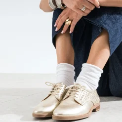 Derby ERAM FLEX doré cuir ajouré