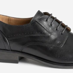 Derby noir en cuir