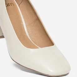 Escarpin écru verni à bout carré