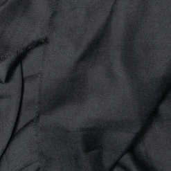 Etole noire à bords frangés