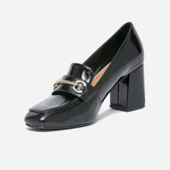 Mocassin à talon noir verni