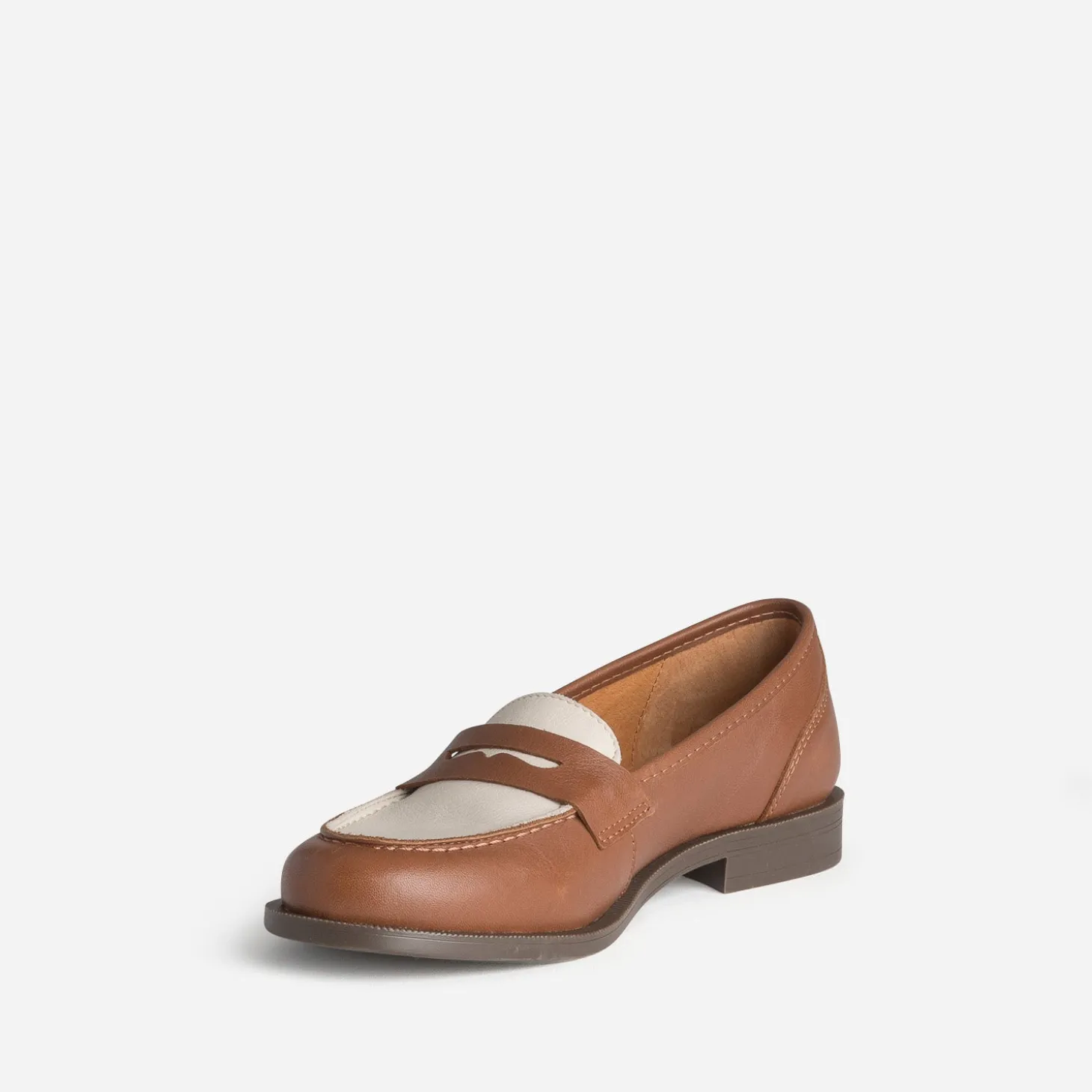 Mocassin bicolore cognac et beige cuir