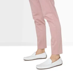 Mocassin blanc en cuir