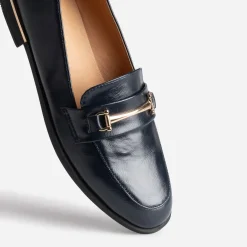 Mocassin marine détails dorés