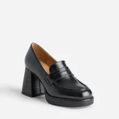 Mocassin noir à talon et plateforme