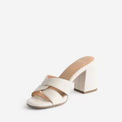 Mule beige à brides croisées