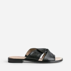 Mule CAPRICE noire en cuir à brides croisées