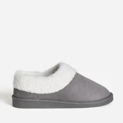 Pantoufle grise fourrée