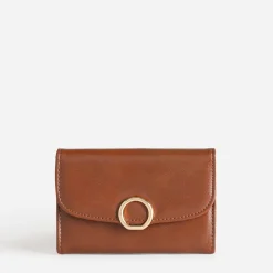 Portefeuille cognac détail anneau métal doré