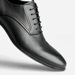 Richelieu noir en cuir