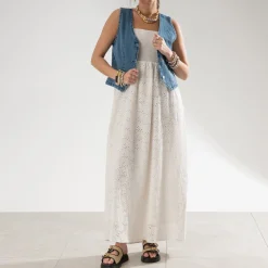 Robe TEXTO écrue en broderie anglaise