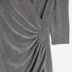 Robe TEXTO grise métallisée drapée