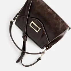 Sac à main marron foncé patiné forme trapèze