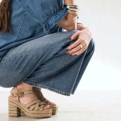 Sandale à talon TEXTO beige effet raphia