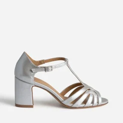 Sandale argentée à talon