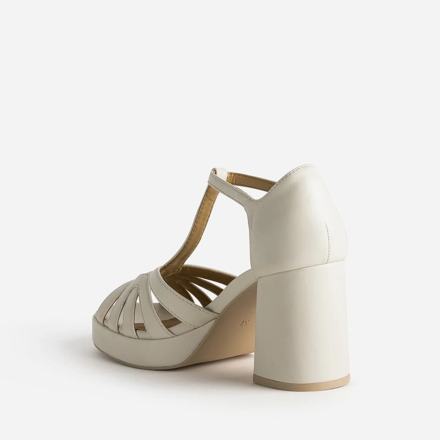 Sandale beige à talon