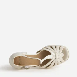 Sandale beige à talon