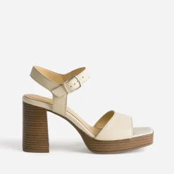 Sandale beige en cuir à plateforme