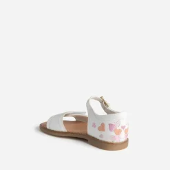 Sandale BUGGY blanche broderies cœurs