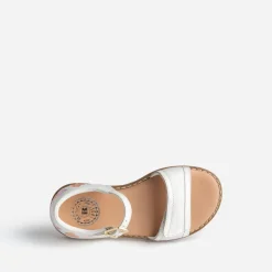 Sandale BUGGY blanche broderies cœurs