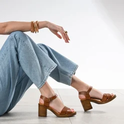 Sandale camel en cuir éco-conçu