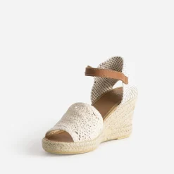 Sandale compensée écrue façon macramé