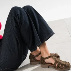 Sandale marron cuir velours effet léopard