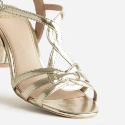 Sandale or à brides entrelacées