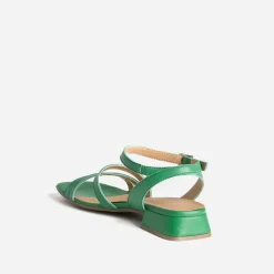 Sandale verte cuir éco-conçu