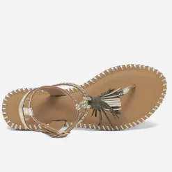 Sandale-tong dorée en cuir tressé avec pampilles