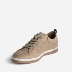 Tennis beige foncé en cuir