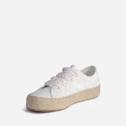 Tennis blanche brodée dentelle éco-conçue