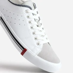 Tennis blanche, grise, marine