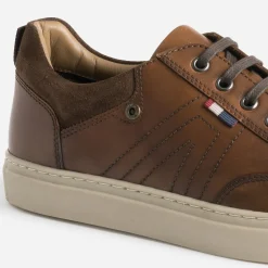 Tennis marron en cuir