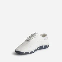 Tennis TBS blanche en mesh