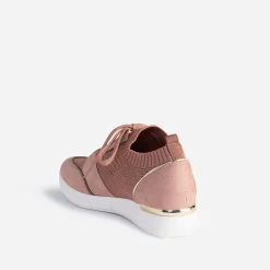 Tennis vieux rose tricotée